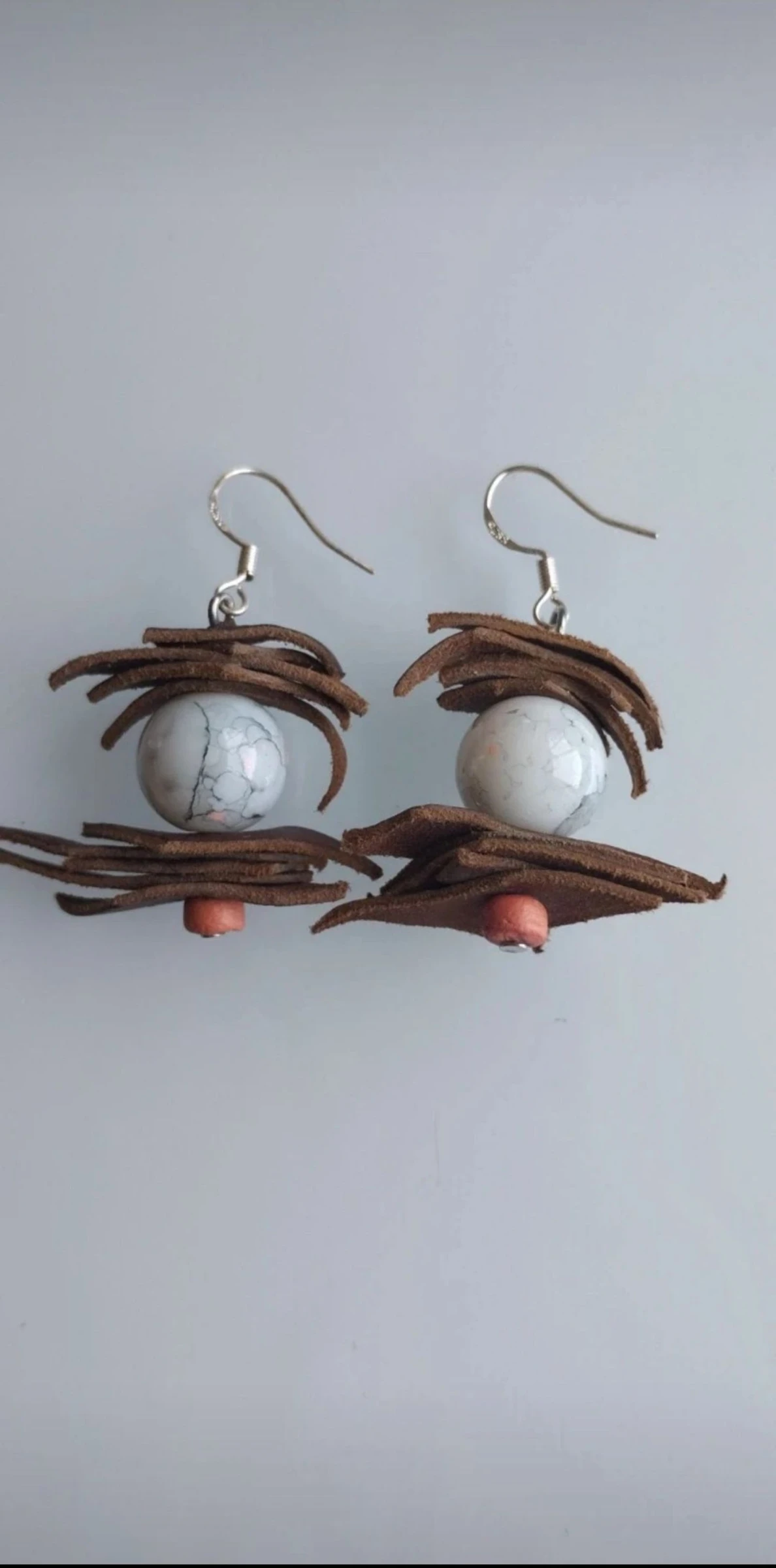 🩷🐂Lindos Pendientes Artesanales de Cuero, Cerámica y Madera Pintada🐂🩷